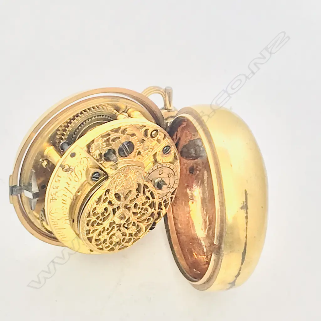 c.1780 underpainted horn pair case verge pocket watch, Image 1++