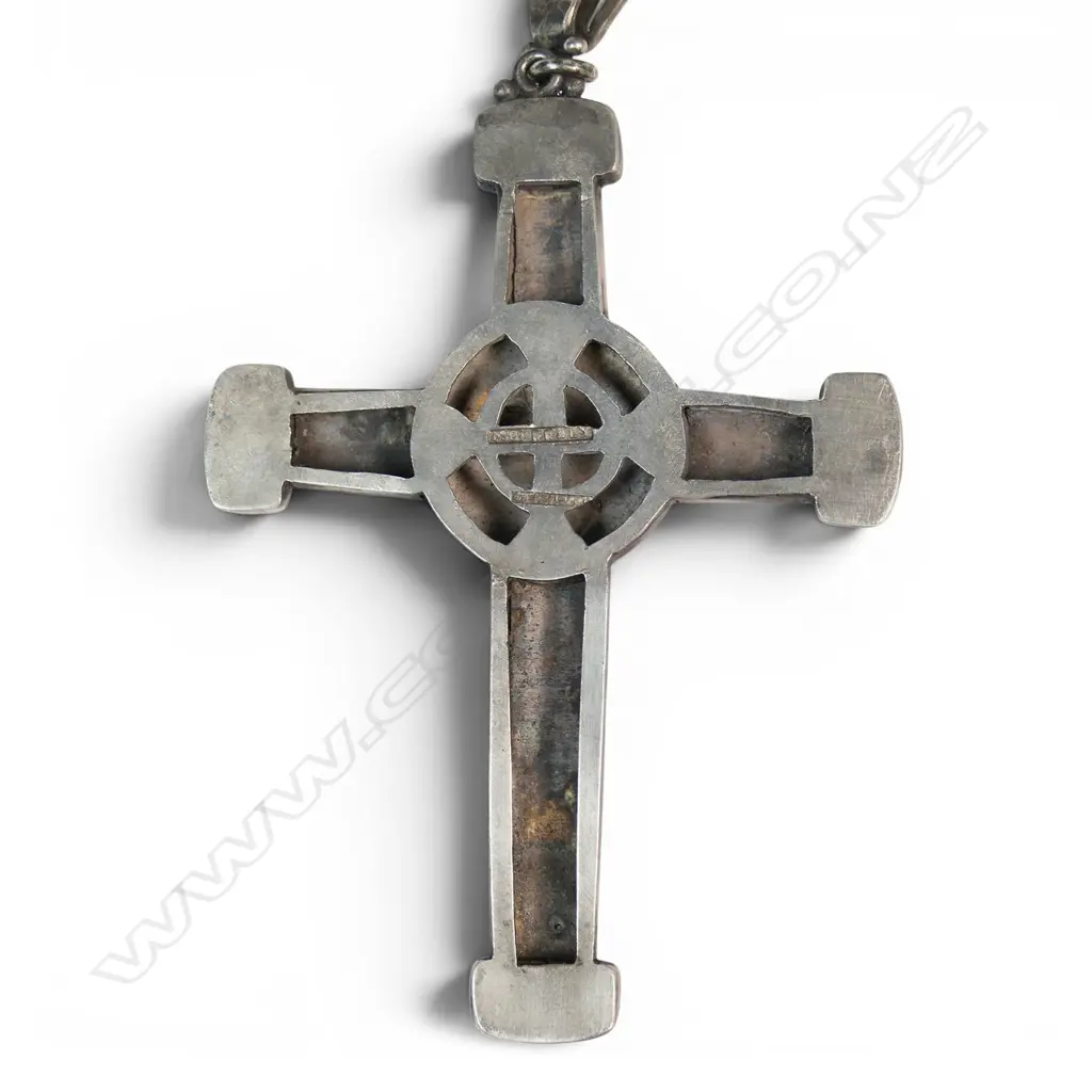 Frederick George Gurnsey (1868-1953) large silver and enamel pectoral cross and handmade chain, Image 1++