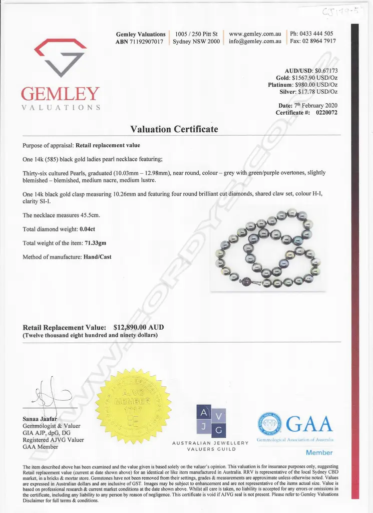 A cultured pearl necklace, Image 1++