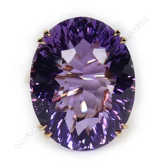 A 9ct gold and amethyst dress ring,