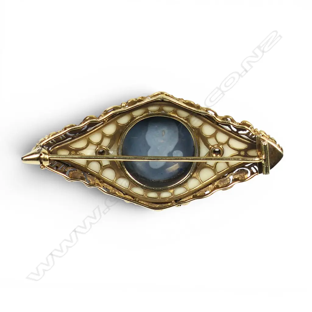 An 18ct gold Dutch 1950's designer ivory opal and diamond brooch, Image 1++