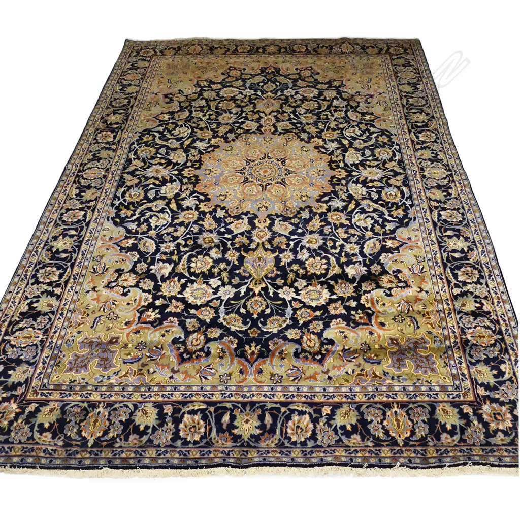 An impressive hand-knotted Kashan carpet, Image 1++
