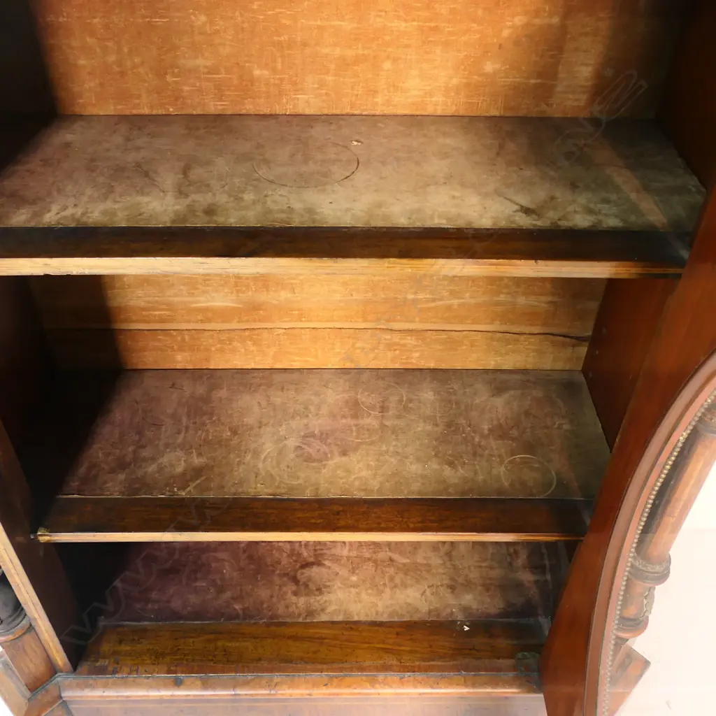 A Victorian walnut pier cabinet, Image 1++