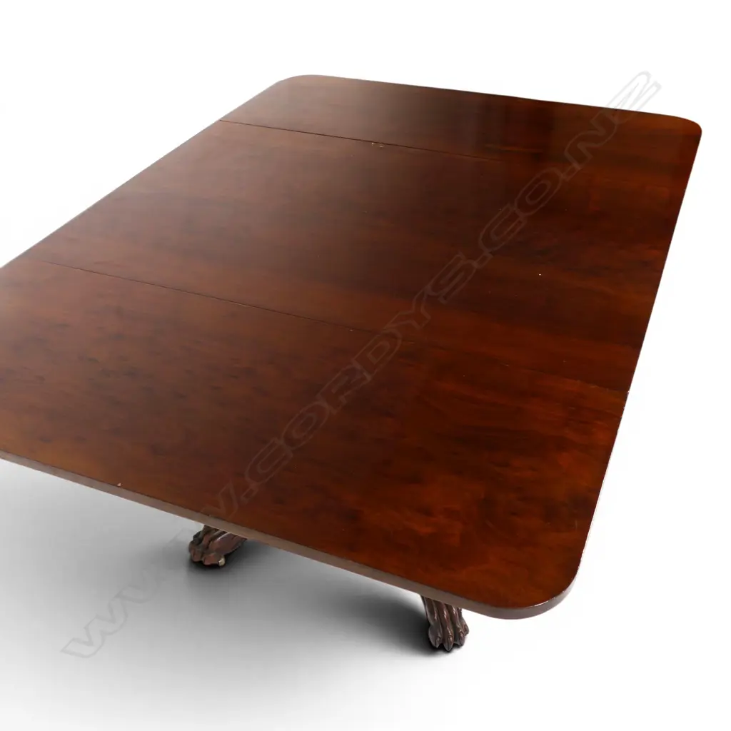 A Victorian mahogany drop leaf table, Image 1++