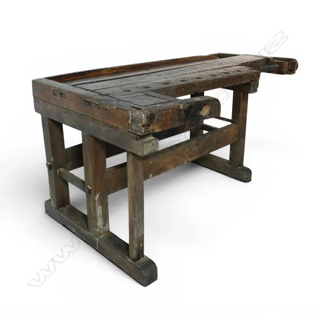 A rustic country European pine carpenter's work bench, Image 1++