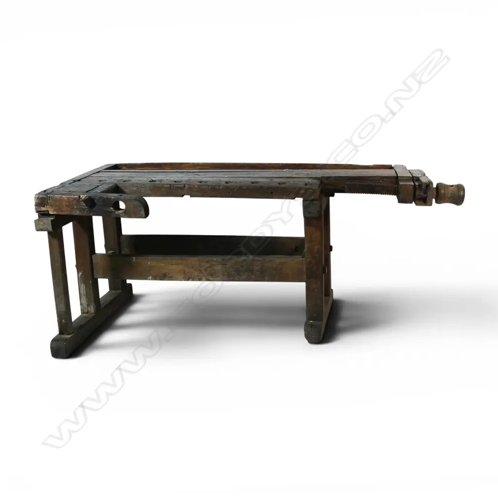 A rustic country European pine carpenter's work bench, Image 1++
