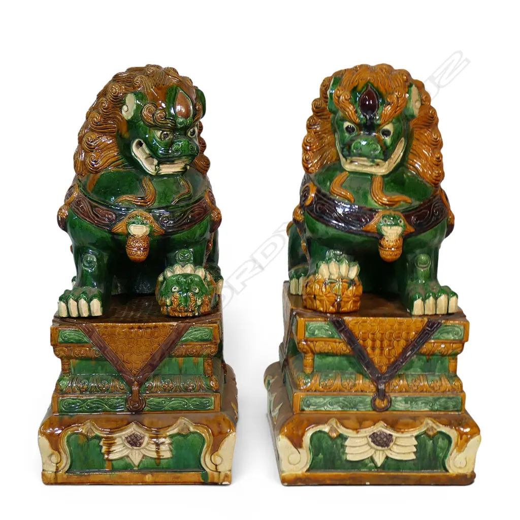 A pair of large vintage Chinese sancai glazed fu dogs on stands, Image 1++