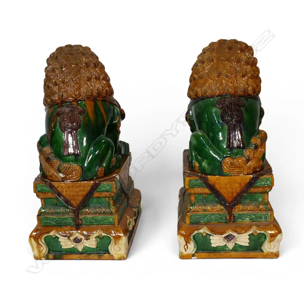 A pair of large vintage Chinese sancai glazed fu dogs on stands, Image 1++