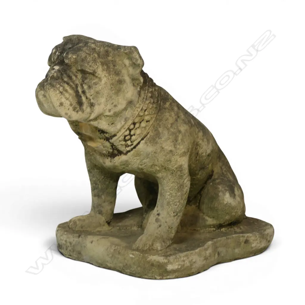 A classical Church Stone Bulldog garden ornament, Image 1++
