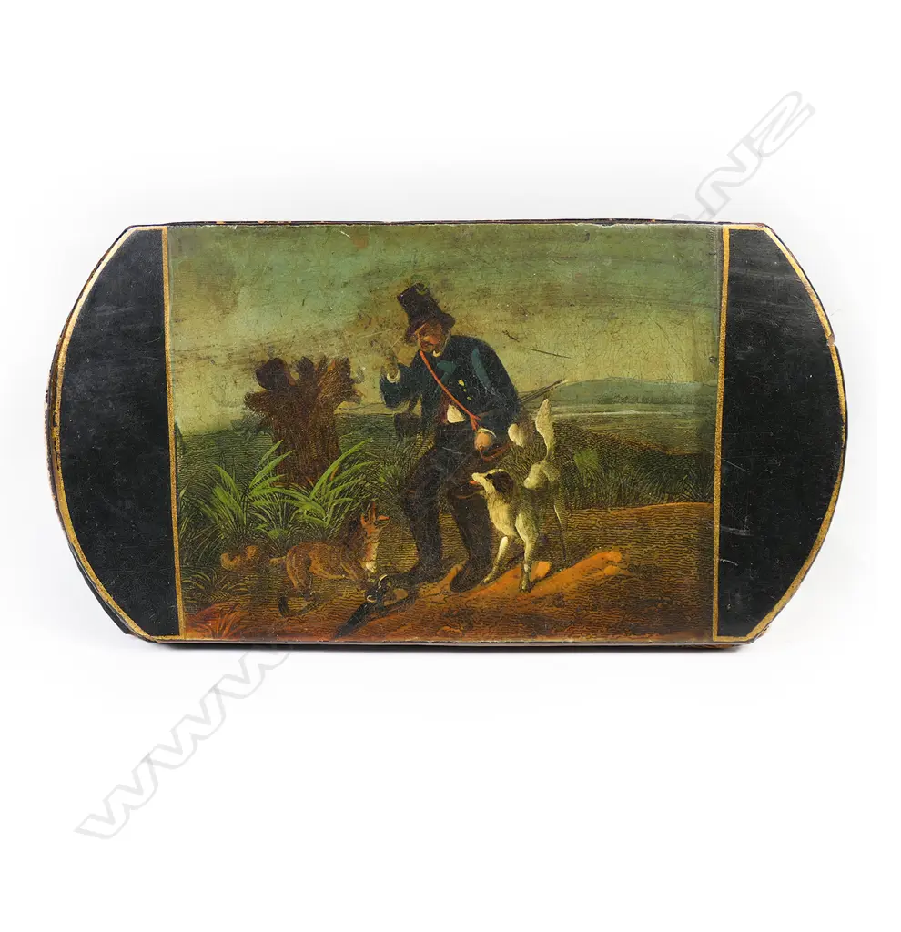 A George III papier mache spectacle case, Image 1++