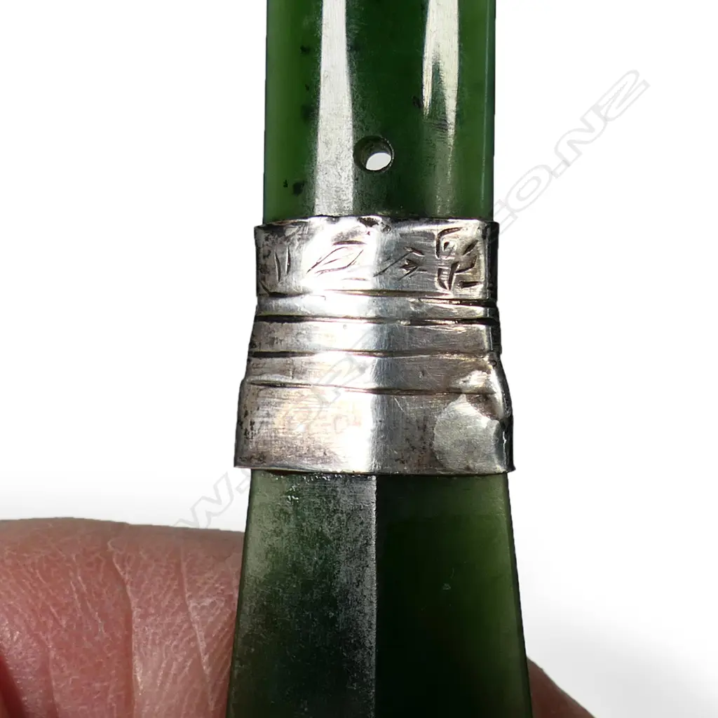An early 20thC pounamu letter opener / paper knife, Image 1++