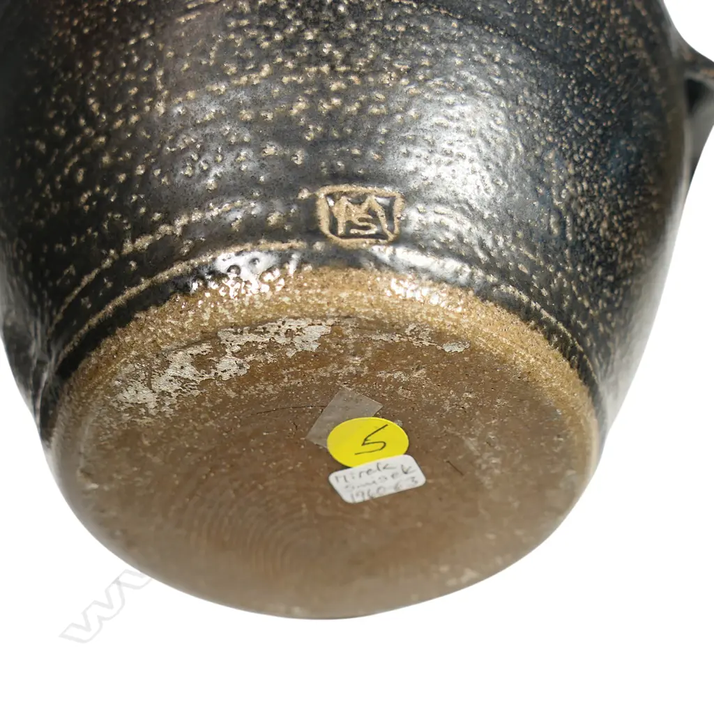 Mirek Smisek Nelson period lidded jar, Image 1++