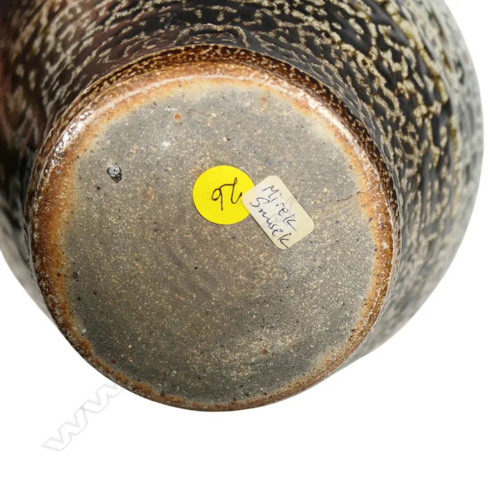 Mirek Smisek ‘Tararua’ salt glazed vase, Image 1++