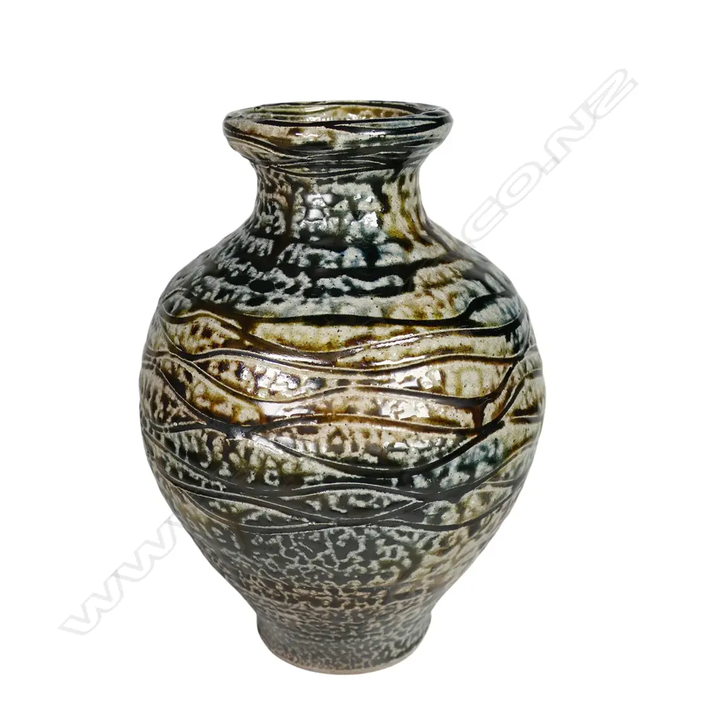 Mirek Smisek ‘Tararua’ salt glazed vase, Image 1++