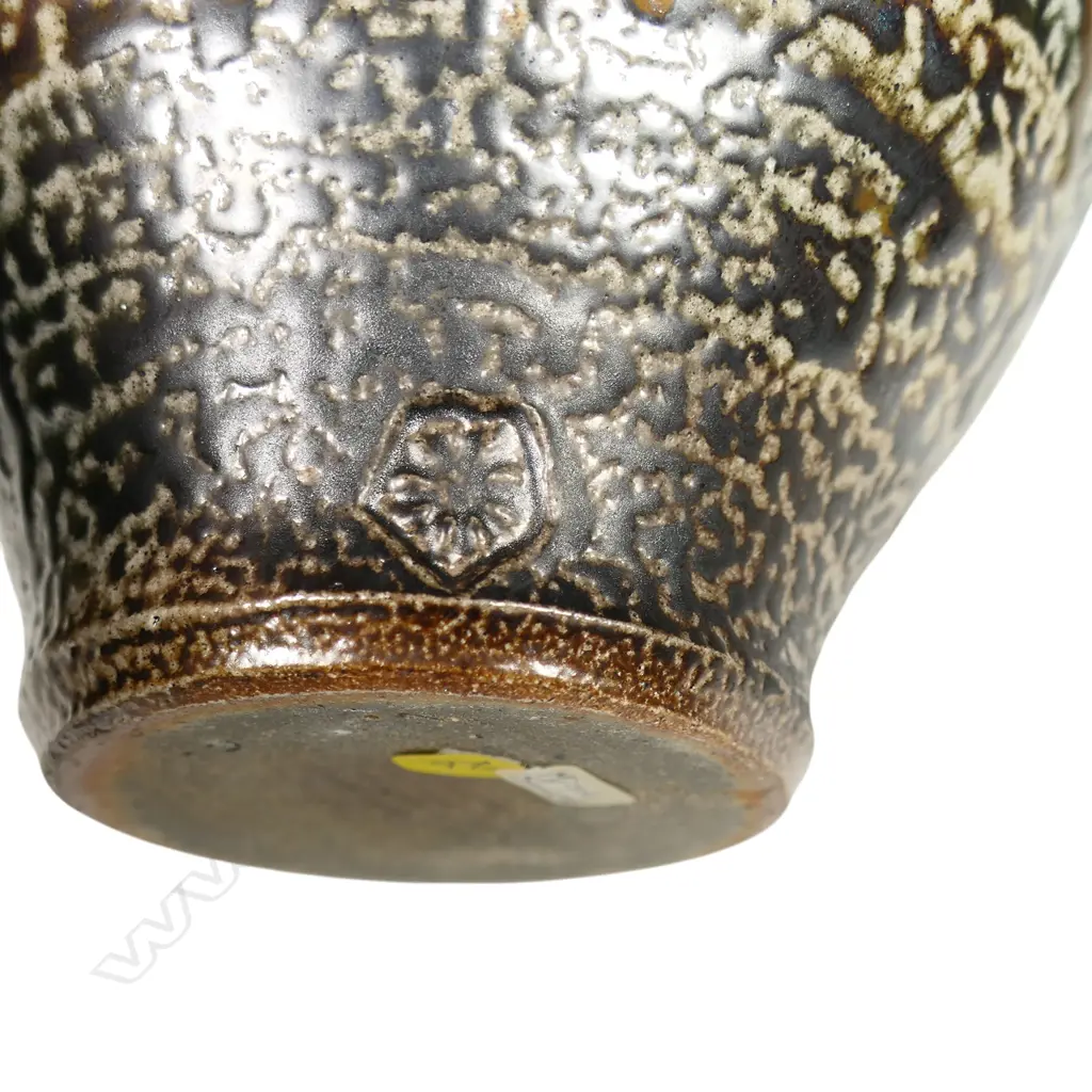 Mirek Smisek ‘Tararua’ salt glazed vase, Image 1++