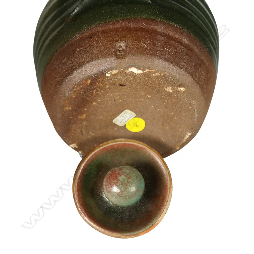 Warren Tippett coffee pot, Image 1++