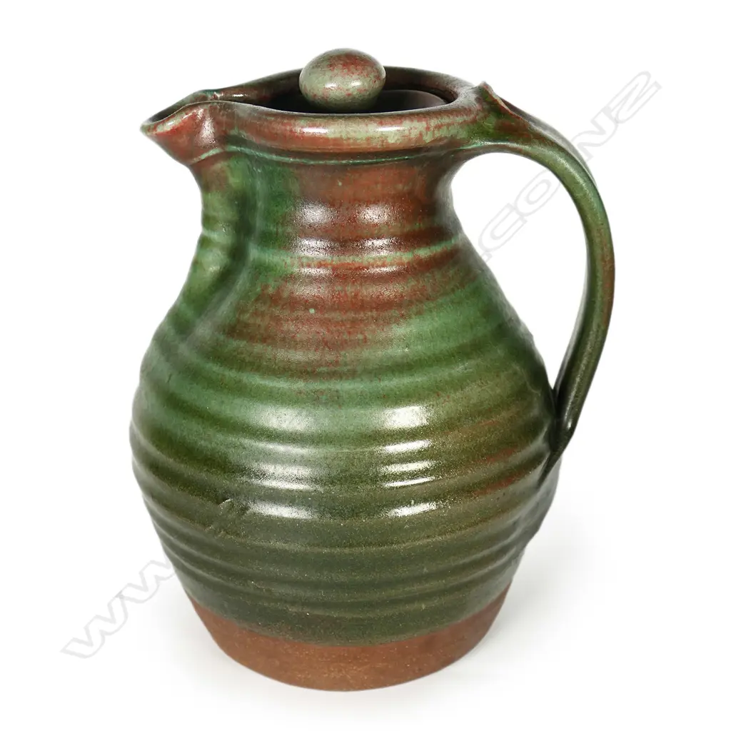 Warren Tippett coffee pot, Image 1++