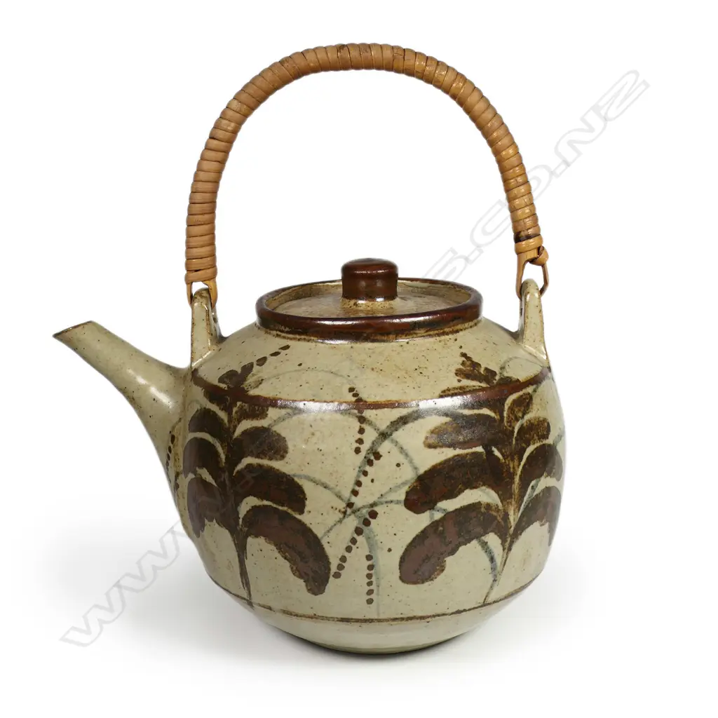 David Leach (England) 1970's very large teapot with cane handle, Image 1++