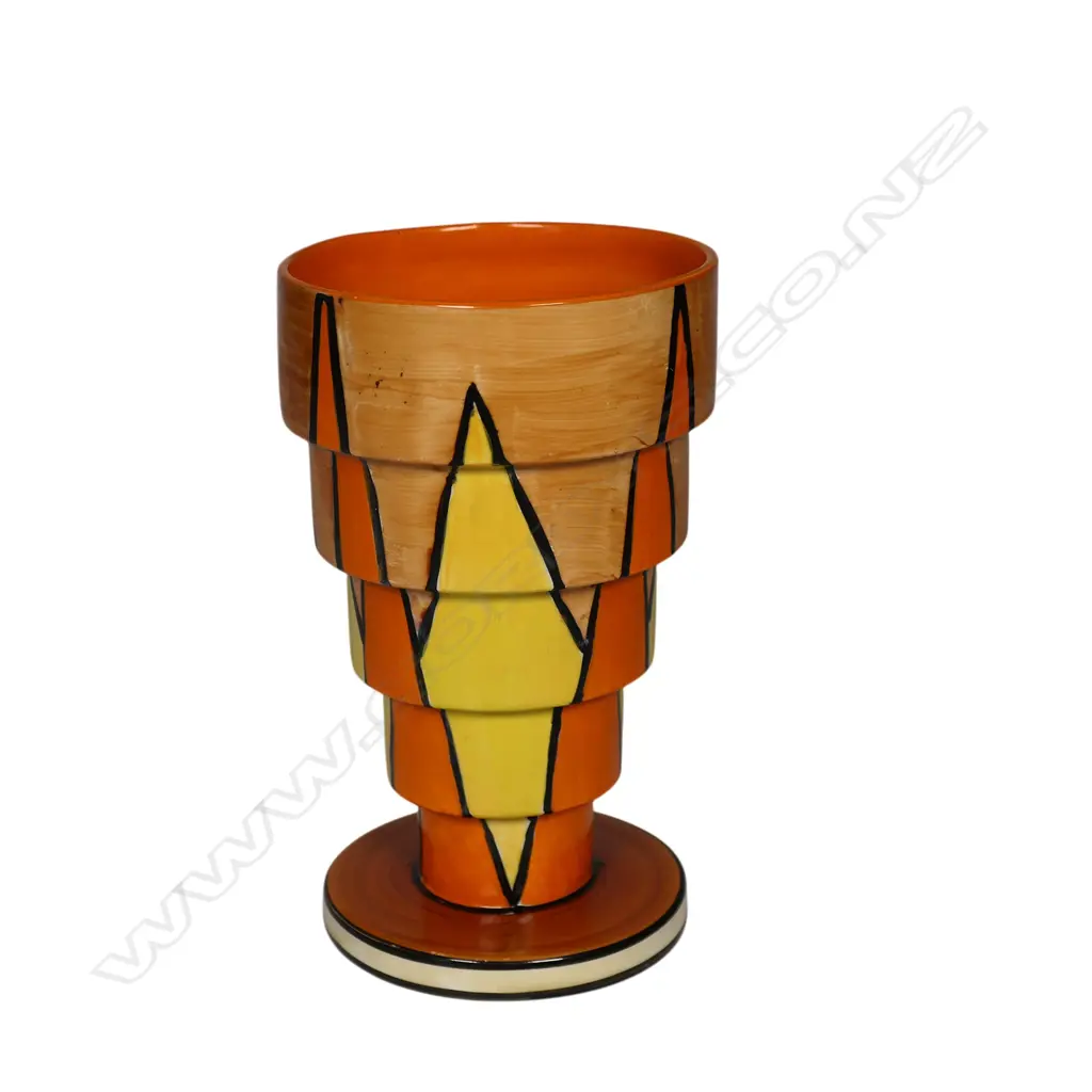 A Clarice Cliff Bizarre stepped vase, Image 1++