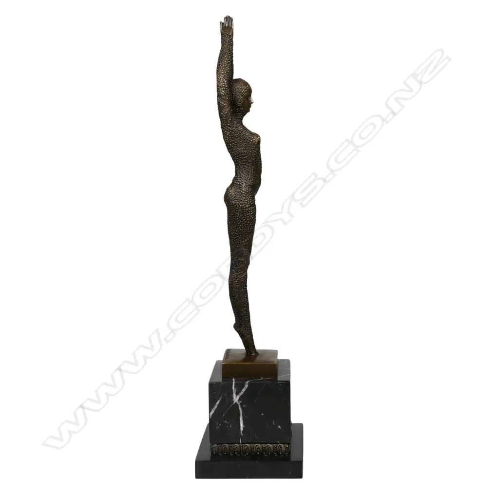 A modern Art Deco style bronze figurine of the 'Star Fish Dancer', Image 1++