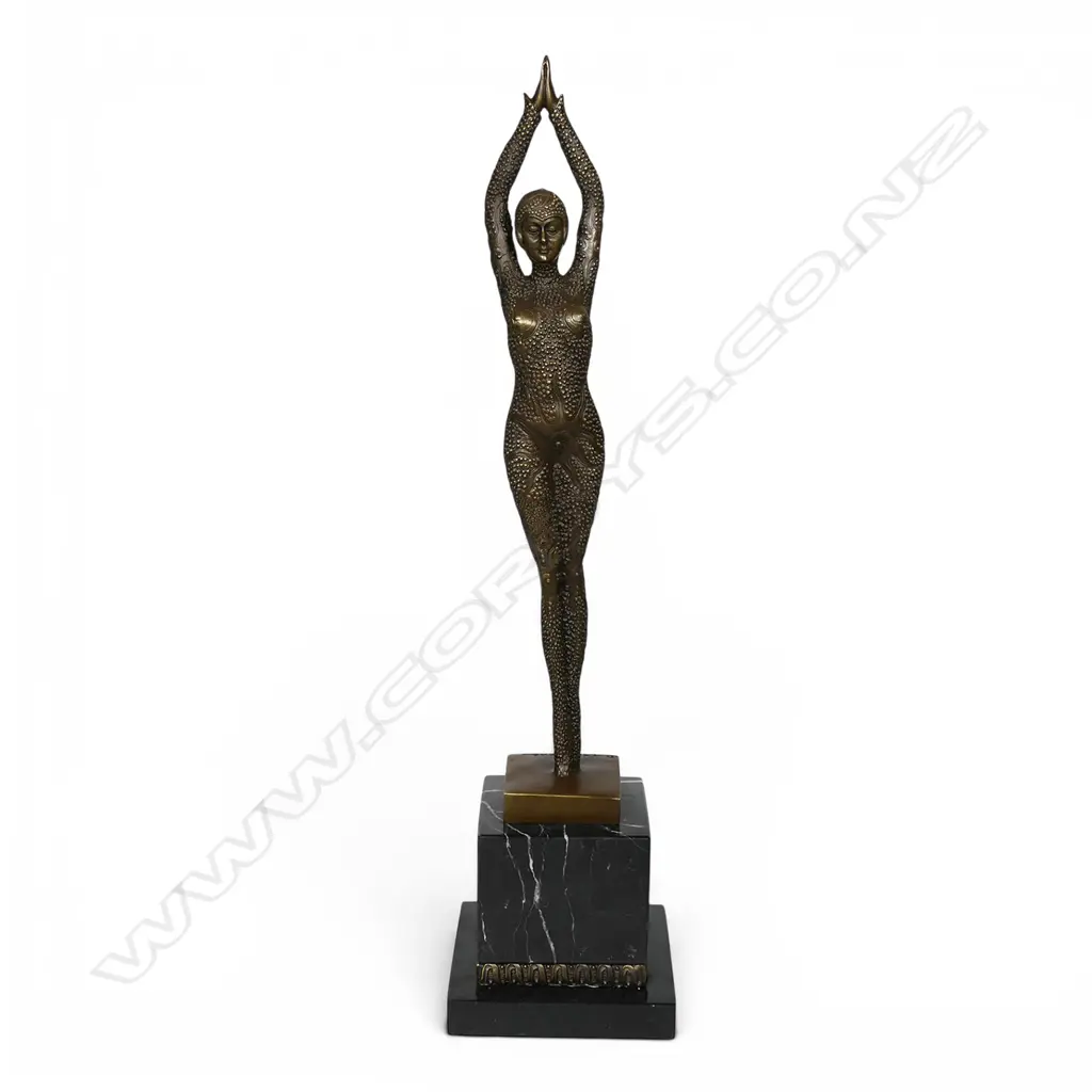 A modern Art Deco style bronze figurine of the 'Star Fish Dancer', Image 1++