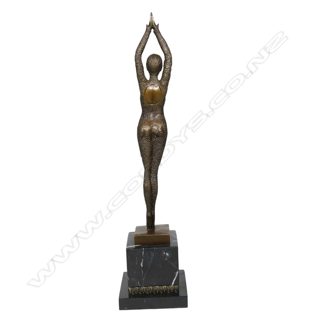 A modern Art Deco style bronze figurine of the 'Star Fish Dancer', Image 1++