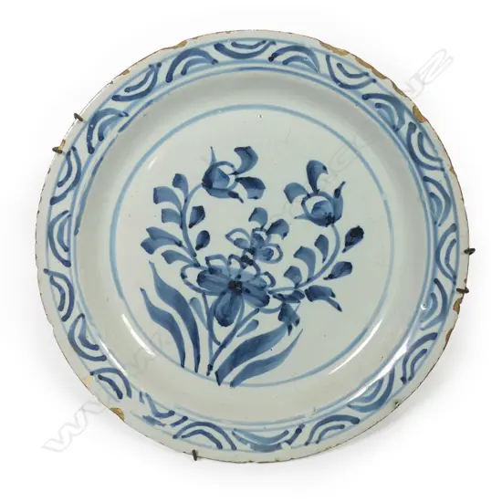 English Delft 18thC tin glaze plate,
