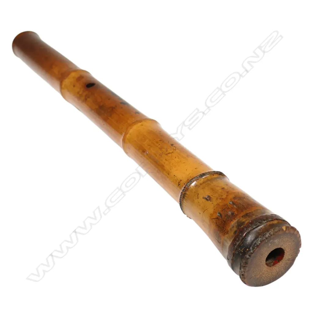 A 19thC Japanese Edo period shakuhachi (bamboo flute), Image 1++