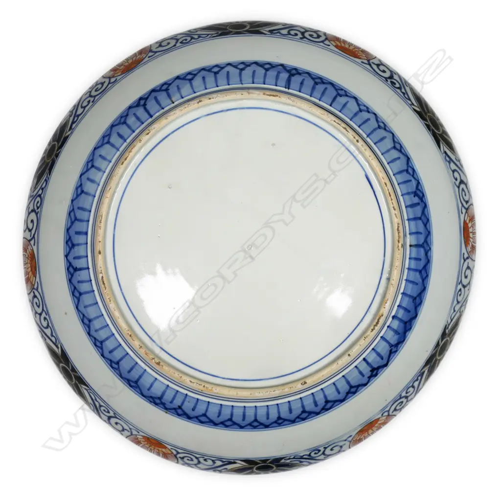 A large Japanese early 20thC quality Imari wide bowl, Image 1++