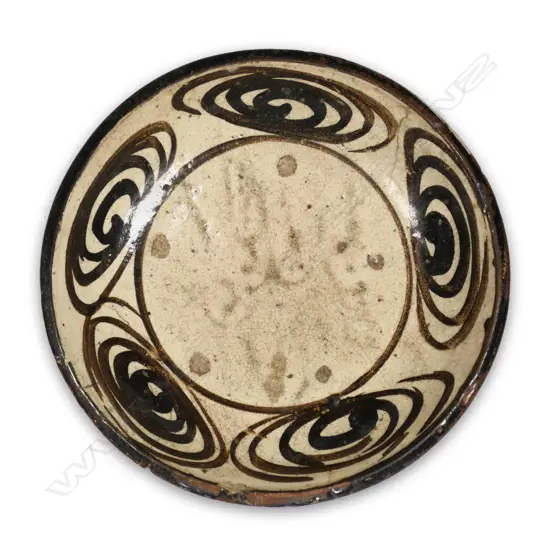 A 19thC Seto Japanese ‘horse-eye’ bowl,