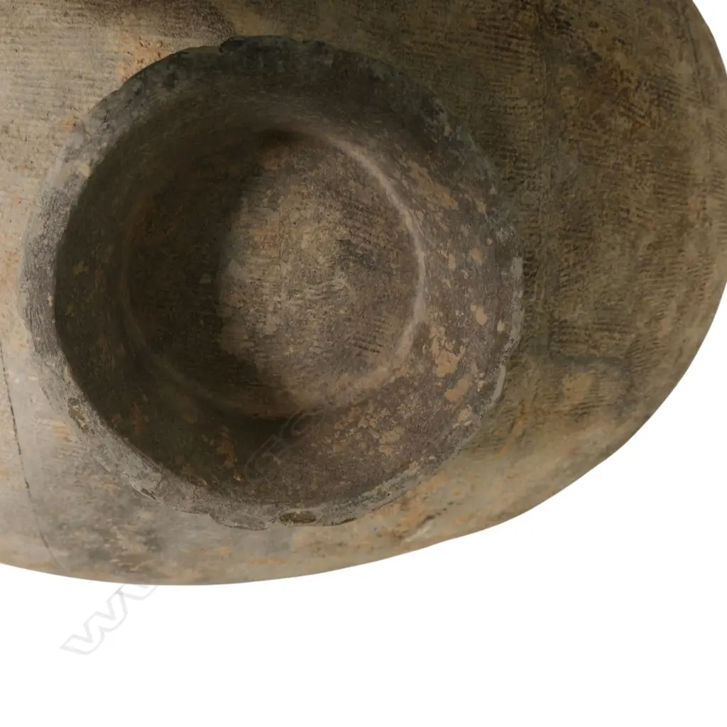 A reputedly rare and substantial Warring States Period (475-221 B.C) cocoon jar, Image 1++