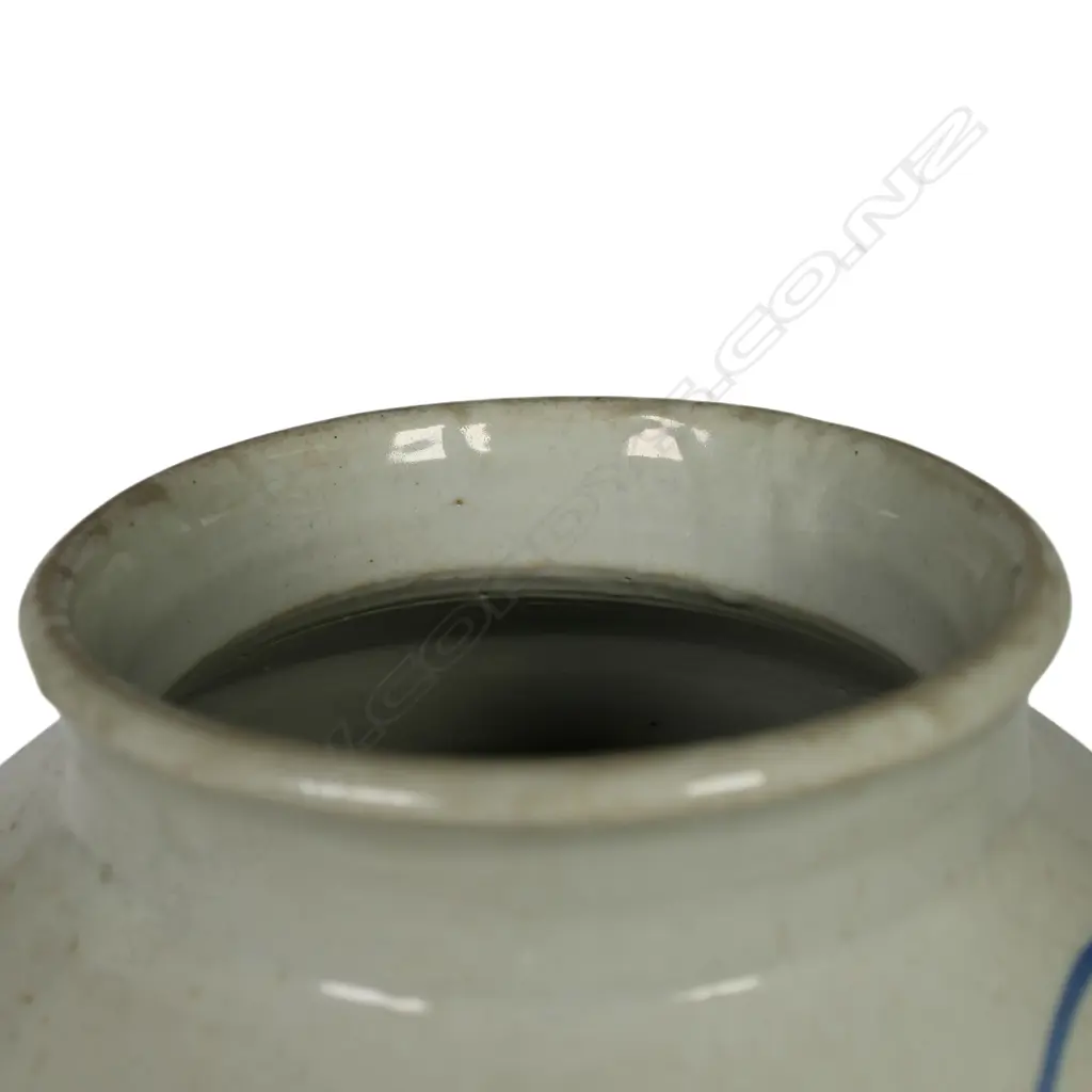 Large Korean wide mouthed jar, Image 1++