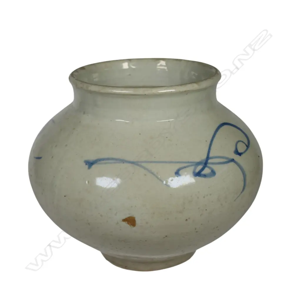 Large Korean wide mouthed jar, Image 1++