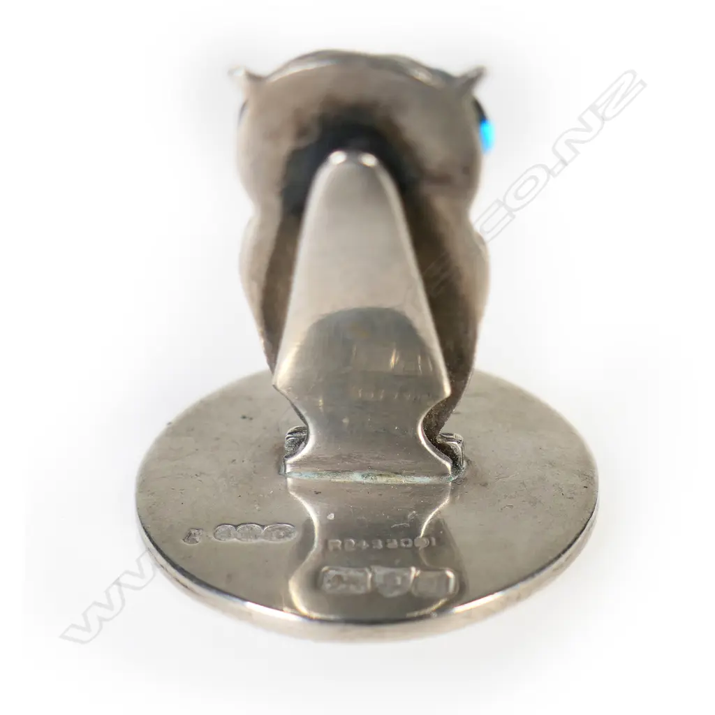 An Edwardian silver owl menu holder, Image 1++