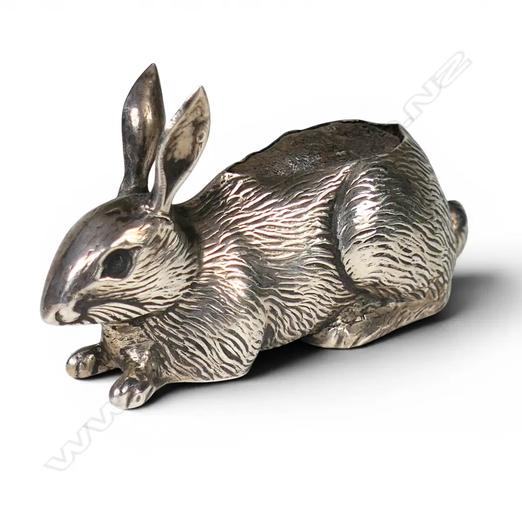 A rare Edwardian silver rabbit pin cushion, Image 1++