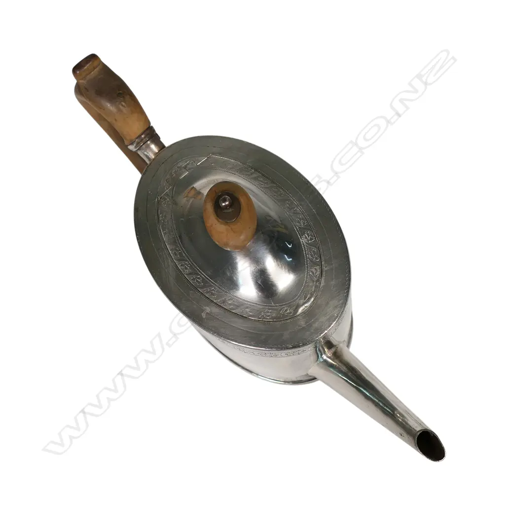 A George III silver tea pot and stand, Image 1++
