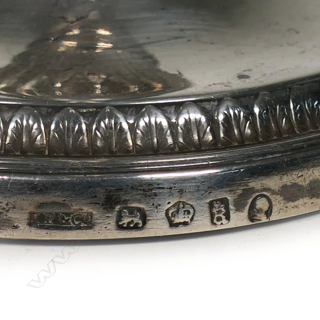 A pair George III Regency silver column candlesticks, Image 1++