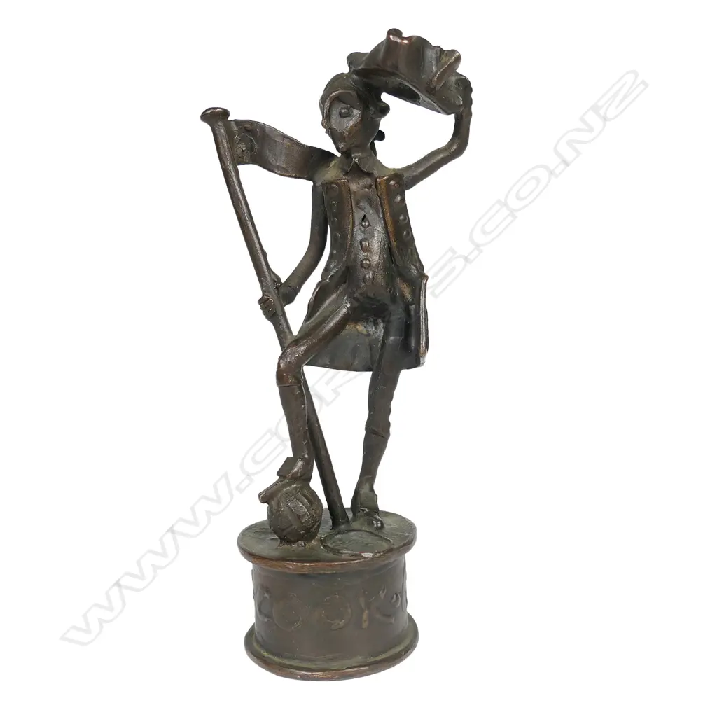 Paul Beadle 'Captain Cook 1769' bronze, Image 1++