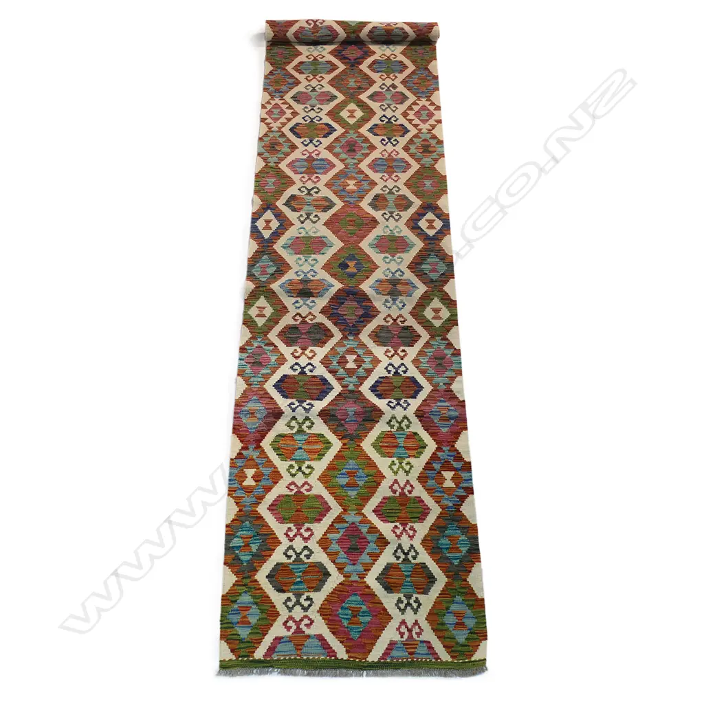 A hand-woven Kelim runner, Image 1++