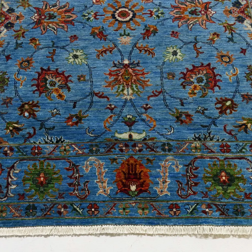 A striking hand-knotted Chobi carpet, Image 1++