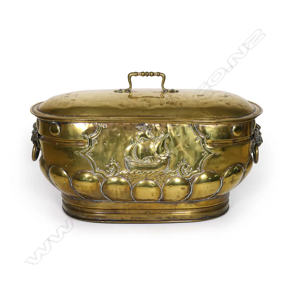 An Arts and Crafts brass lidded coal box, Image 1++