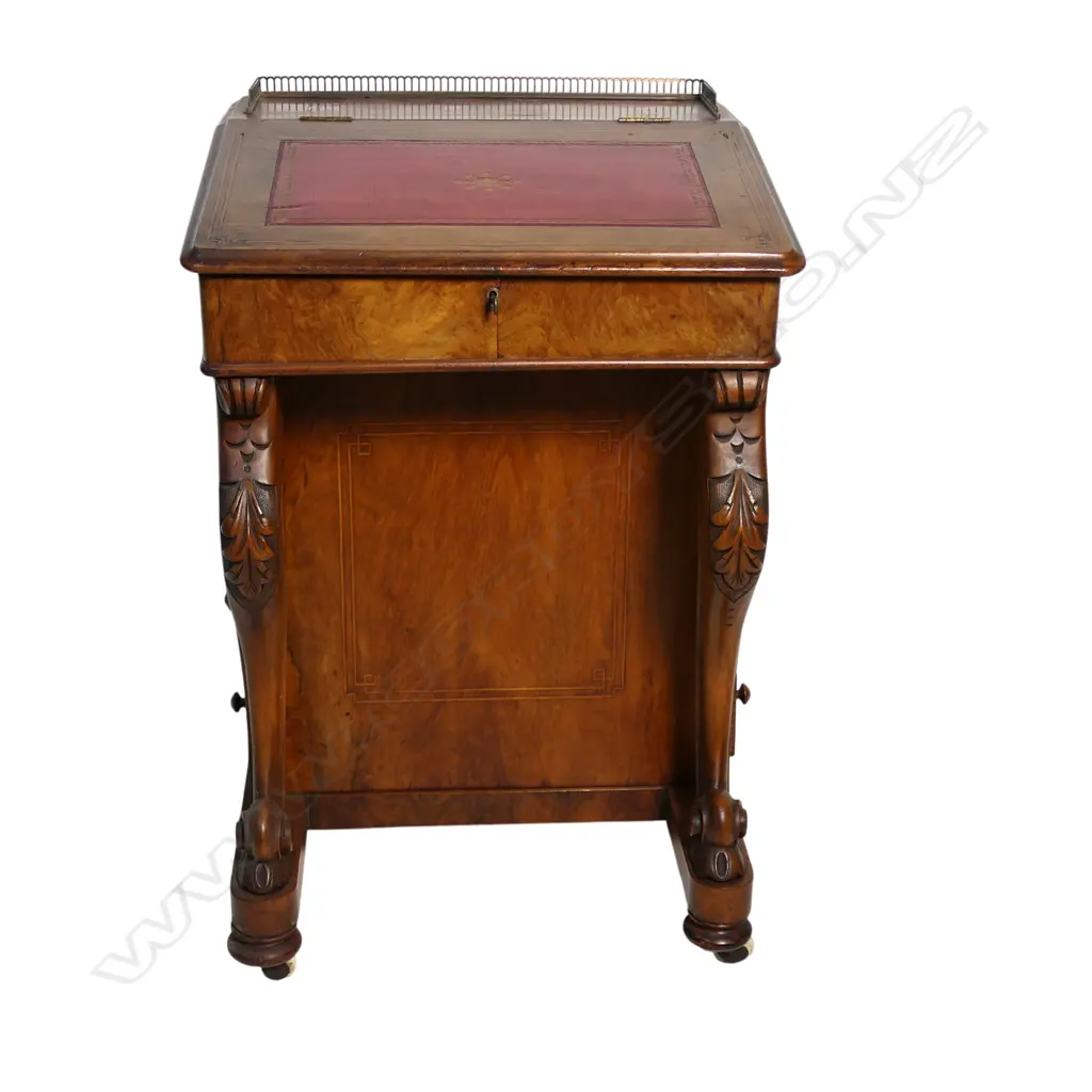 A Victorian walnut Davenport, Image 1++