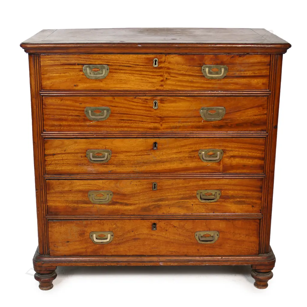 A 19thC oak campaign style chest of drawers, Image 1++