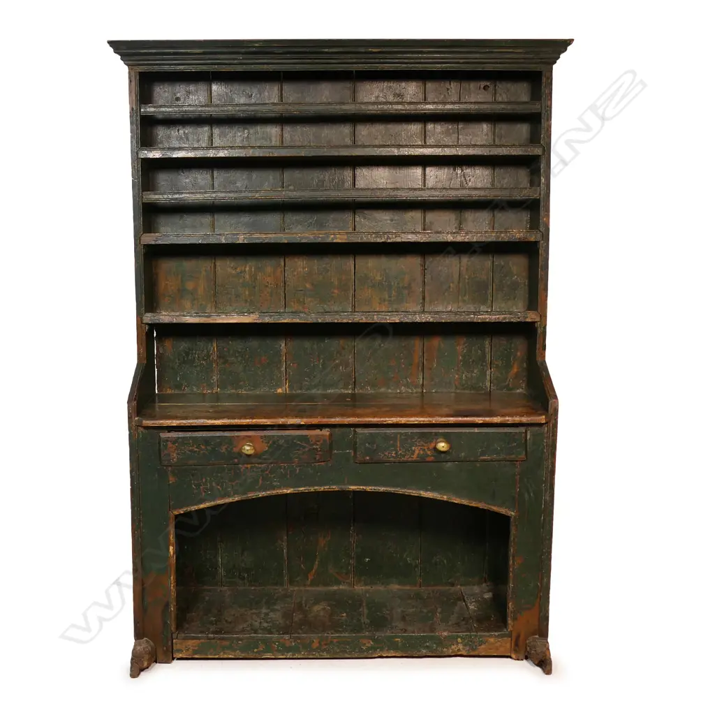 A Victorian country pine kitchen dresser, Image 1++