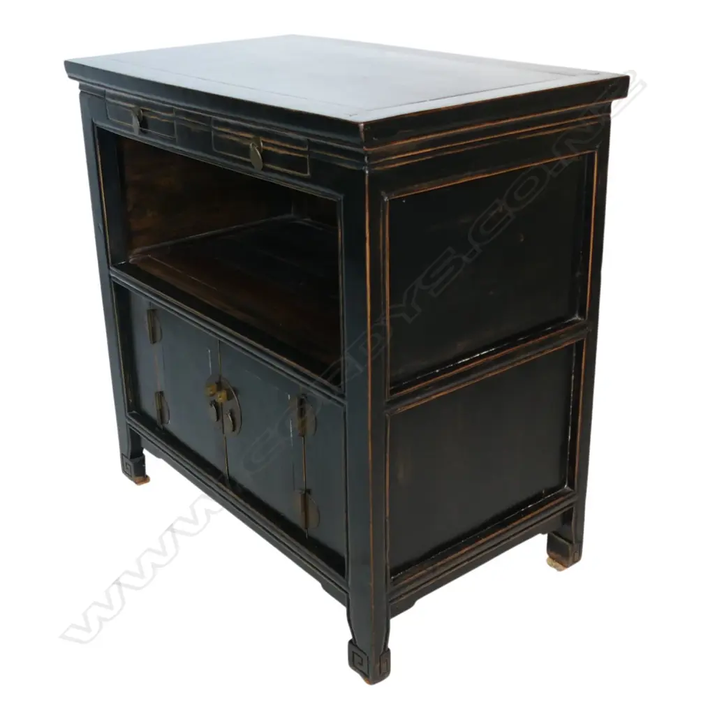 Vintage Chinese ebonised cabinet, Image 1++