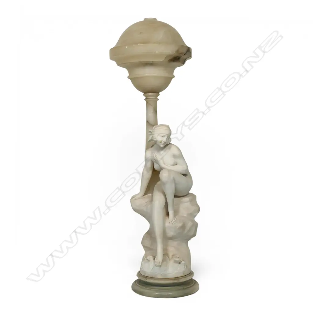An Art Deco marble and alabaster figural lamp, Image 1++