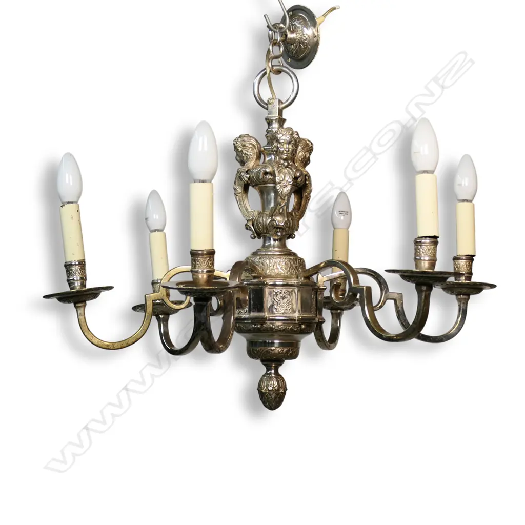 An early 20thC silver plate chandelier, Image 1++