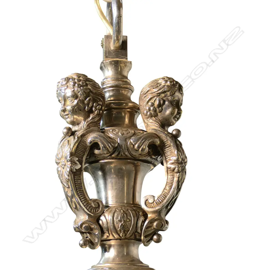 An early 20thC silver plate chandelier, Image 1++