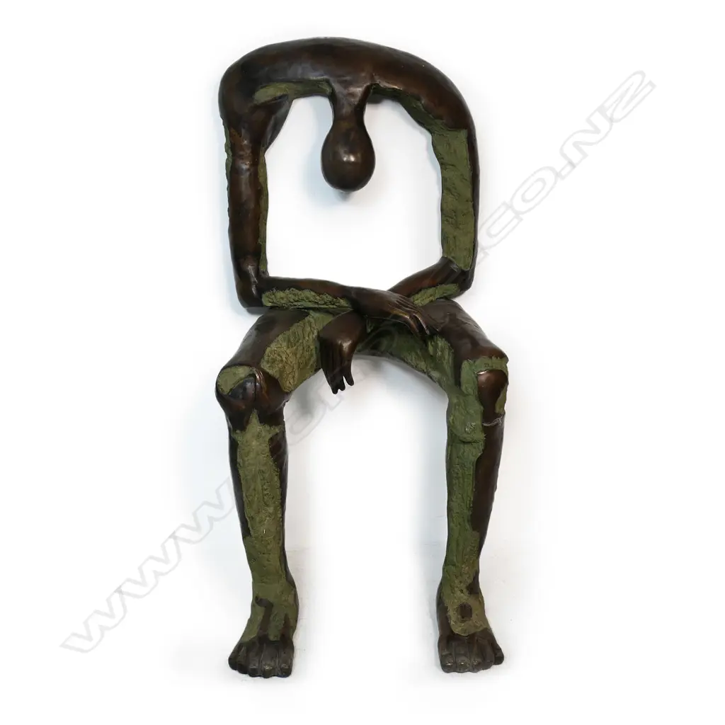 A large contemporary art brass statue of a stylised seated figure 'The Thinking Man', Image 1++
