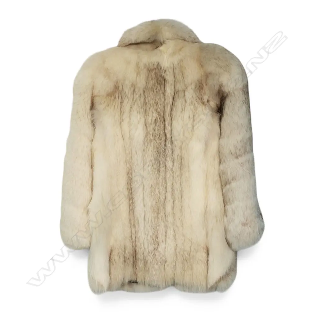 A white fox fur jacket, Image 1++